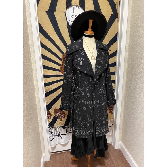 🌈 Beautiful Vintage Floral night coat - Picture 10 of 11